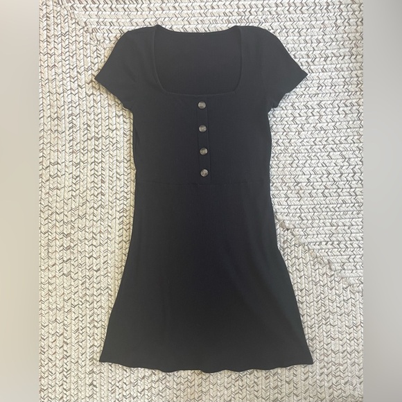 *5/$20 or 3/$15* Square Neck Short Sleeve Ribbed Black Dress with Buttons - Picture 3 of 8